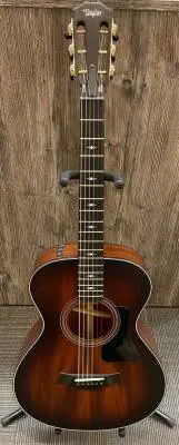 Taylor Guitars - 322e 12-Fret Grand Concert Acoustic-Electric Guitar w/V-Class Bracing 2